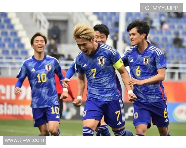 韩国与日本在亚洲杯的激烈对决引发的历史与未来的深思